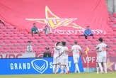 Hai trò cũ thầy Park cùng lập công, “đại gia” V.League lâm nguy bởi đội bóng của sao Việt kiều