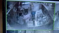 Xem camera an ninh, phát hiện "tội ác tày trời" của người con trai