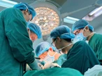 Nam công nhân bị cuốn vào máy cắt đứt lìa ngón tay do 1 lỗi nhiều người thường mắc phải