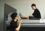 Thí sinh show sống còn khiến cả mạng xã hội hoang mang chỉ vì một câu nói: Mình tui hai vai, cả sân khấu lẫn deadline!