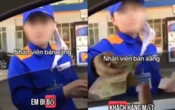 Ai có nghĩa vụ “mở nắp bình xăng”?