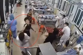 Nhân viên y tế BV Đa khoa Nam Định bị người nhà bệnh nhân đánh liên tiếp vào đầu