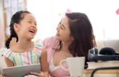 Mặt mũi nhìn lanh lợi không có nghĩa là thông minh, con bạn chỉ thực sự thông minh nếu có 4 đặc điểm này!