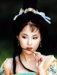 Mỹ nhân phải thay tên đổi họ vì Triệu Vy, bị đạo diễn tát mới biết bạn trai phản bội
