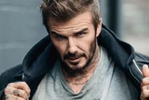 Vì sao David Beckham vẫn giữ được sự lôi cuốn ở tuổi 50?