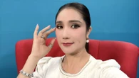 Nữ NSƯT sở hữu nhà từ Việt Nam sang Úc, U50 gợi cảm, trải qua nhiều mối tình với trai trẻ