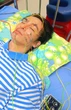 Nam thần màn ảnh Việt bị liệt dây thần kinh số 7, hình ảnh châm cứu gây lo lắng