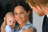 Vợ chồng Harry và Meghan "ngó lơ" một tước hiệu của Hoàng gia Anh, kiên quyết không để con trai Archie kế thừa