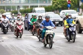 Mùa đông bất ngờ "ghé thăm" giữa hè Hà Nội