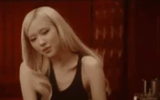 Tài tử đẹp trai nhất Hollywood khiến Rosé bị đe dọa