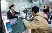 Doanh nhân chuyển khoản nhầm 1,3 tỷ đồng cho đối tác, ngân hàng kiện đòi bồi thường: Tòa phán "không cần phải trả"
