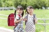 Câu trả lời của DeepSeek về vấn đề: "Thế nào là giáo dục tốt" khiến bà mẹ trẻ phải thốt lên: "AI làm cha mẹ còn GIỎI hơn tôi!"