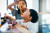 3 bí quyết nuôi dạy trẻ em có lòng nhân ái, điều cuối cùng khiến nhiều người bất ngờ