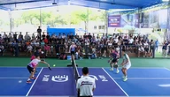 Độc lạ pickleball: Trọng tài "bị thay" ngay giữa trận đấu của Lý Hoàng Nam dù bắt lỗi đúng