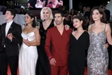 Phim 18+ gây sốc nhất Cannes 2025: Khán giả la hét đòi dừng chiếu, có người ra khỏi rạp bằng xe cứu thương