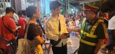 Nam thanh niên nhận lại toàn bộ giấy tờ đánh rơi trong đêm chờ xem diễu binh A80