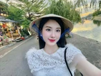 Văn Doanh Nhi – Ái nữ nhà Văn Sỹ trứ danh bóng đá Nghệ An gây thương nhớ với nhan sắc cuốn hút