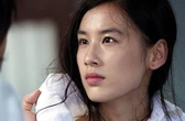 Đây là mỹ nhân xấu tính nhất showbiz: Dám giở trò "phông bạt", còn "ăn cháo đá bát" với ân nhân
