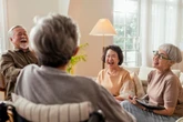 Tuổi già cứ mặc kệ sóng gió, chỉ cần giữ 4 bí quyết này là đủ sống an nhiên, viên mãn cả đời
