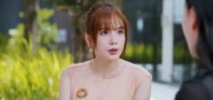 Chưa thấy phu nhân tài phiệt nào kém sang thế này: Nhan sắc sến súa lạc quẻ, giọng nói còn tuyệt vọng hơn