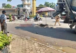 Hà Nội: Người phụ nữ đi xe máy tử vong sau va chạm với xe bồn