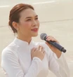Mỹ Tâm: “Có bạn hỏi tôi ăn gạo gì, uống nước gì mà trẻ thế - tôi ăn gạo quê hương, uống nước nhớ nguồn nên trẻ đó”