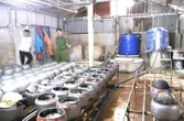 Phát hiện cơ sở dùng chất cấm để sản xuất giá đỗ số lượng lớn
