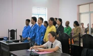Ông bà ngoại và mẹ ruột bán 2 bé gái sang Trung Quốc: Vụ án chấn động