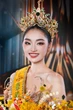 Hoa hậu ở trọ 2,5 triệu đồng/tháng, làm phục vụ tiệc cưới, dùng mỹ phẩm loại 30.000 đồng để chăm sóc da