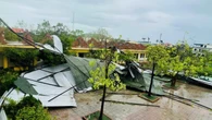Trường học tan hoang sau bão chồng bão, Hà Tĩnh "gồng mình" khắc phục