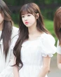 Đây là người thật hay là búp bê: Ăn gì mà đẹp quá thể, bao nhiêu tinh hoa tụ hết vào người