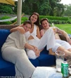 Vợ chồng con cả nhà Beckham mất hút trong lễ cưới Selena Gomez, bộ 3 bạn thân "tan đàn xẻ nghé" rồi sao?