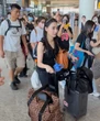 "Quý bà trung niên" Trương Bá Chi lộ diện với mặt mộc: Da trắng phát sáng, gầy tới mức má hóp khiến netizen lo lắng