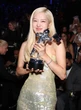 VMAs 2025: Rosé - Lisa (BLACKPINK) nắm tay nhau làm nên lịch sử, Taylor Swift “trắng tay”