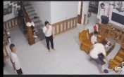 Vụ chồng đánh vợ đến nhập viện trước mặt người già, trẻ nhỏ: Gia đình tiết lộ tình trạng nạn nhân