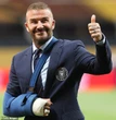 Quan hệ cha con nhà Beckham đã xấu tới mức: David bó bột tay, con cả bất hiếu chỉ mải khoe ảnh ở nhà vợ