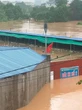 Xe vi phạm để trong bãi giữ xe bị ngập nước dẫn đến hư hỏng liệu có được đền bù?
