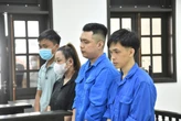 Lên mạng kêu gọi từ thiện cho trẻ mồ côi để lấy tiền… mua vàng
