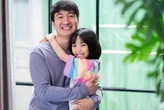 Để dành được 5 cây vàng, ông bố TP.HCM phân vân: Nên giàu từ bây giờ hay chịu nghèo một chút, đầu tư điều này cho con?