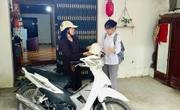 Nghị lực phi thường của nữ sinh khiếm thị ở Lào Cai