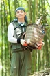 Jun Phạm vào trạm xá giữa đêm