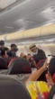 GD "sọp pe" đang bay Vietjet Air, anh Long thật thì vẫn chưa thấy!