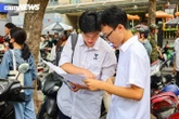 Thí sinh than Toán khó, giáo viên nói "ai học mẹo, học tủ mới khóc thét"