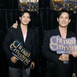 Nam thần Vbiz 20 năm rồi vẫn chẳng chịu già, còn giữ “kỷ lục” cả showbiz không ai dám giành