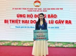 Con gái MC Quyền Linh mặc gì đi từ thiện mà gây bàn tán?