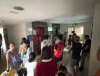 Cháy tầng 15 chung cư ở TP HCM lúc trời đang mưa