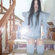 Nữ idol hạng A bán không nổi 300 album, suýt rời nhóm vì chỉ được ngủ 30 phút mỗi ngày