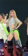 Ai làm Lisa (BLACKPINK) ra nông nỗi này?