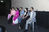 “Tùng Dương ngày xưa hay chơi đồ hàng, trò con gái với chị gái”