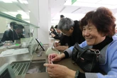 Người già có tiền gửi trong ngân hàng tuyệt đối đừng quên 5 điều này, rủi ro khôn lường